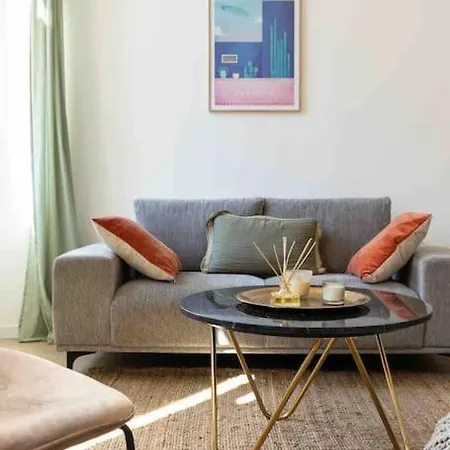Appart Cosy A 1' Du Cours Julien Marseille Exterior photo