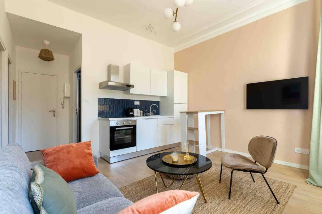 Cosy A 1' Du Cours Julien * Marseille